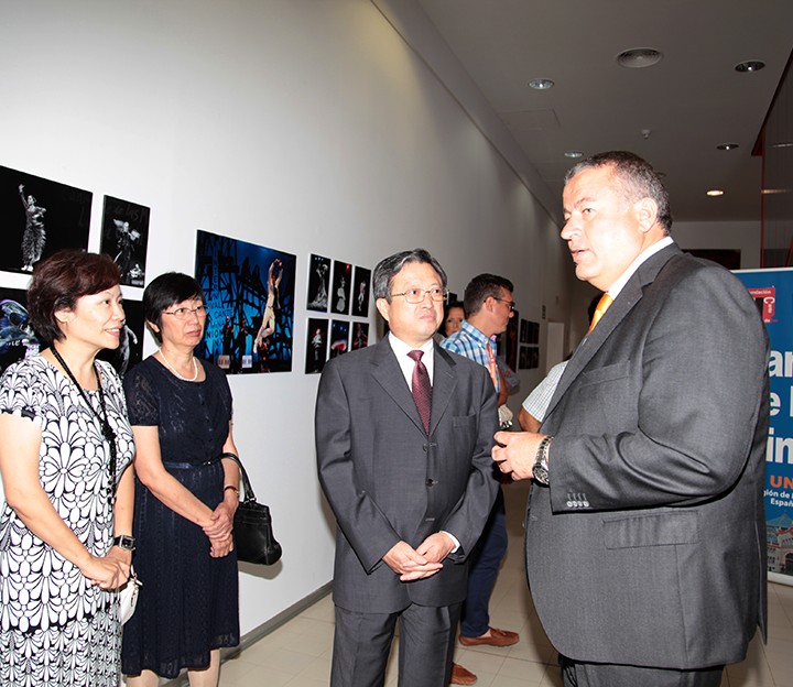 08.08.14 Alcalde con Embajador China