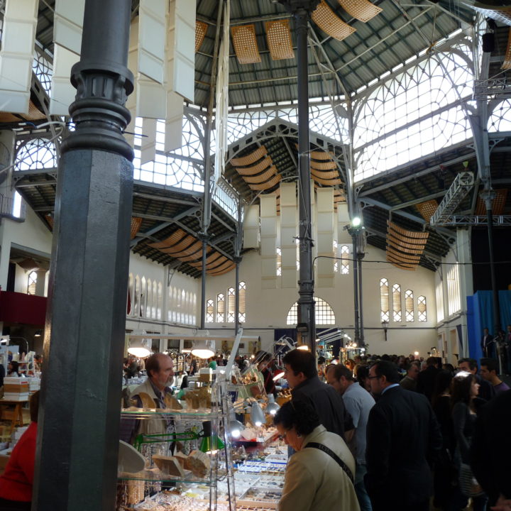 20-interior_feria-minerales