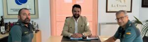 EL ALCALDE RECIBE AL CORONEL JEFE DE LA GUARDIA CIVIL DE LA REGIÓN DE MURCIA
