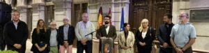 LA UNIÓN GUARDA UN MINUTO DE SILENCIO POR LAS VÍCTIMAS DEL ACCIDENTE FERROVIARIO